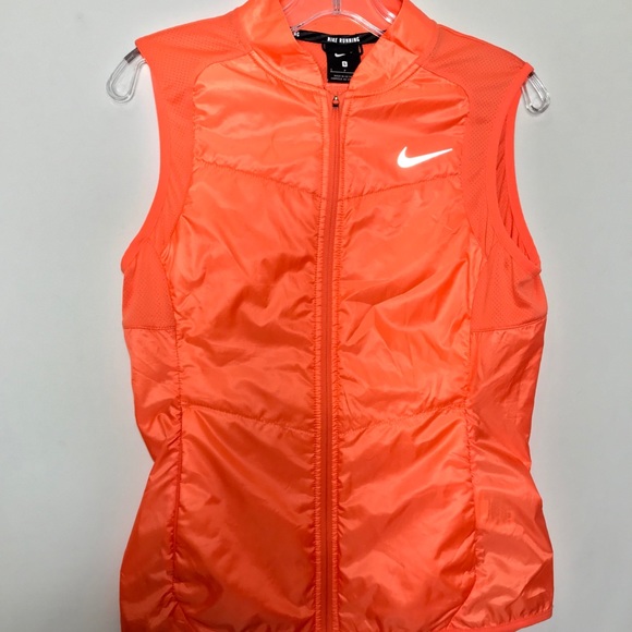 nike women's jackets clearance